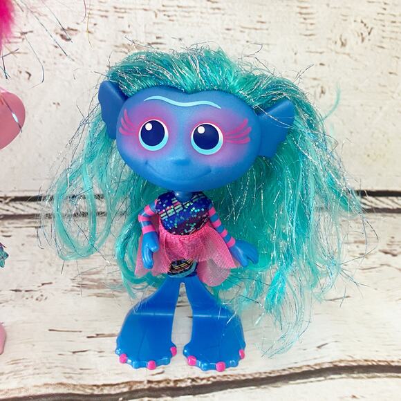TROLLS WORLD Tour Fashion Remix Figure Dolls - Picture 4 of 13